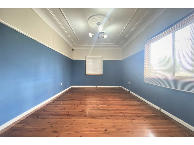 22A Price Street, Merrylands NSW 2160