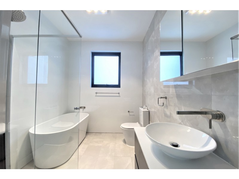 17a Shannon Avenue, Merrylands NSW 2160