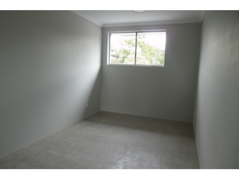 33 Davies Street, Merrylands NSW 2160