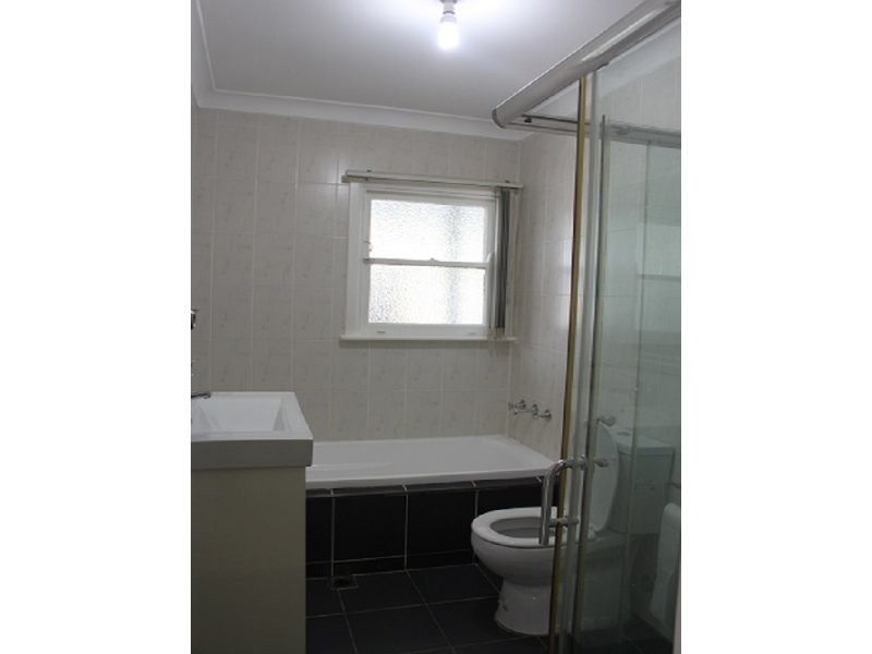 3 Dennistoun Avenue, Guildford NSW 2161