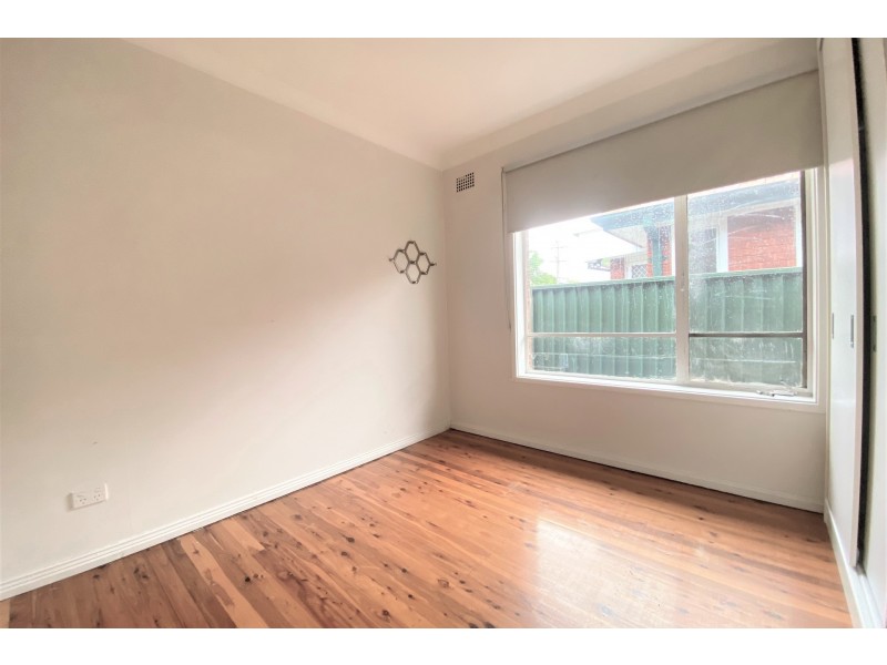 42 Martin Crescent, Woodpark NSW 2164