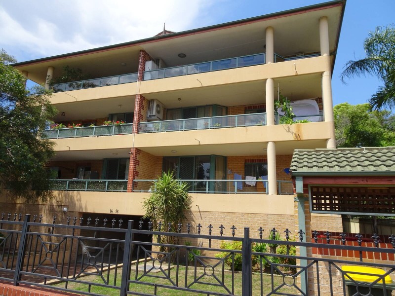 8/14-16 Hargrave Road, Auburn NSW 2144