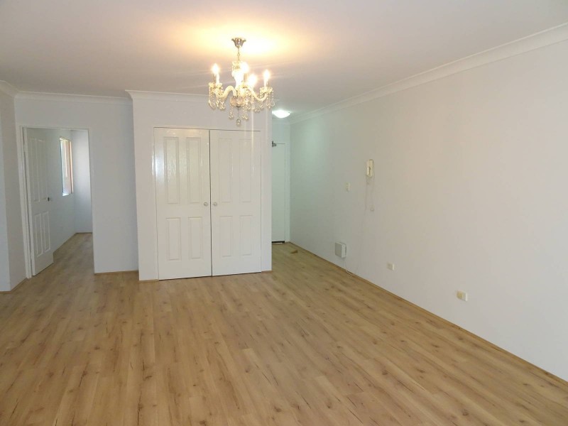 8/14-16 Hargrave Road, Auburn NSW 2144