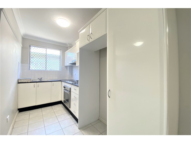 3/20 Military Road, Merrylands NSW 2160