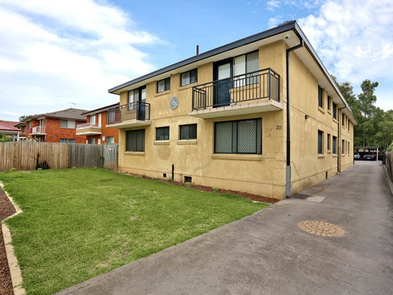 3/20 Military Road, Merrylands NSW 2160