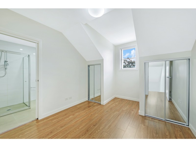 11/33 Louis Street, Granville NSW 2142