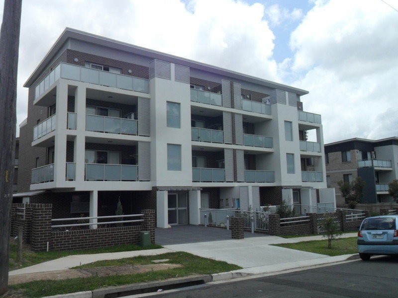 8/63-65 The Esplanade Esplanade, Guildford NSW 2161