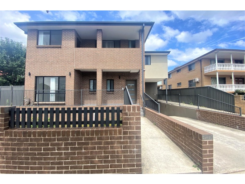 1/83 Blaxcell Street, Granville NSW 2142