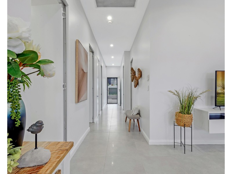 28 Mary Street, Merrylands NSW 2160