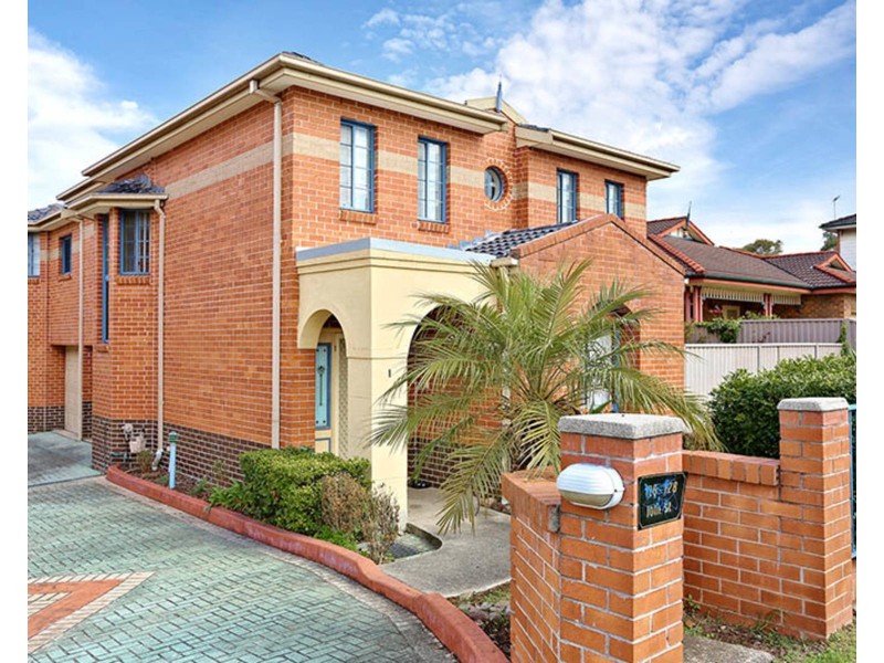 1/126 John Street, Merrylands NSW 2160