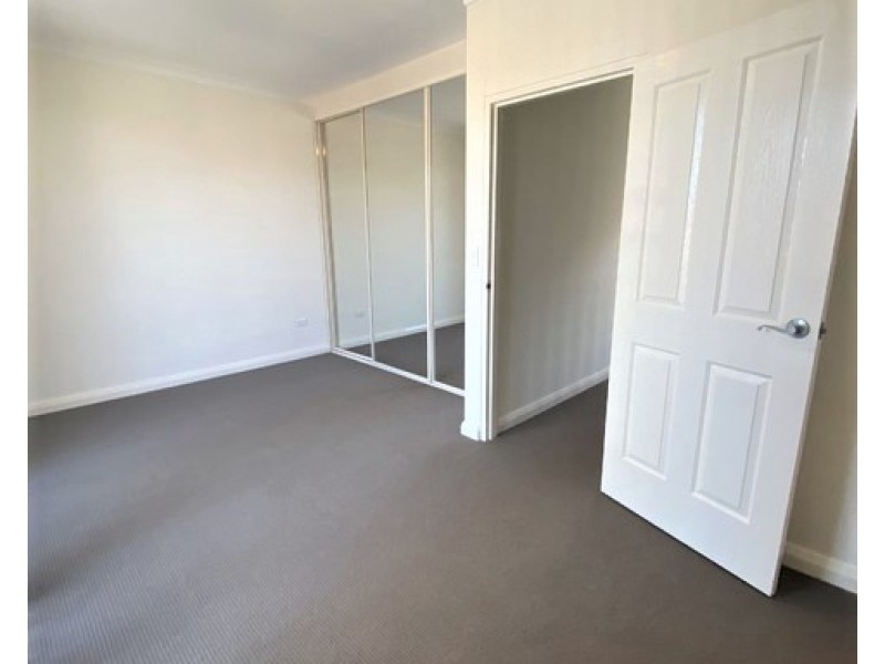 3/27-31 Cleone Street, Guildford NSW 2161