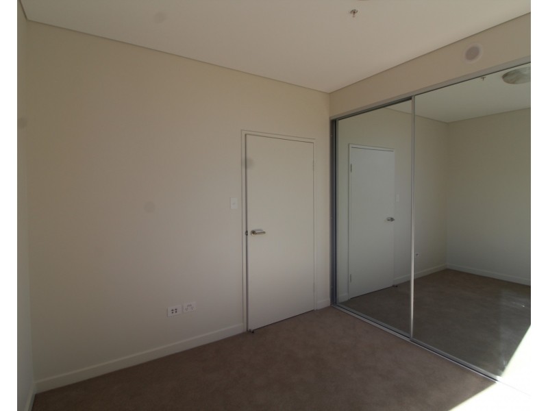 102/1-7 Neil Street, Merrylands NSW 2160