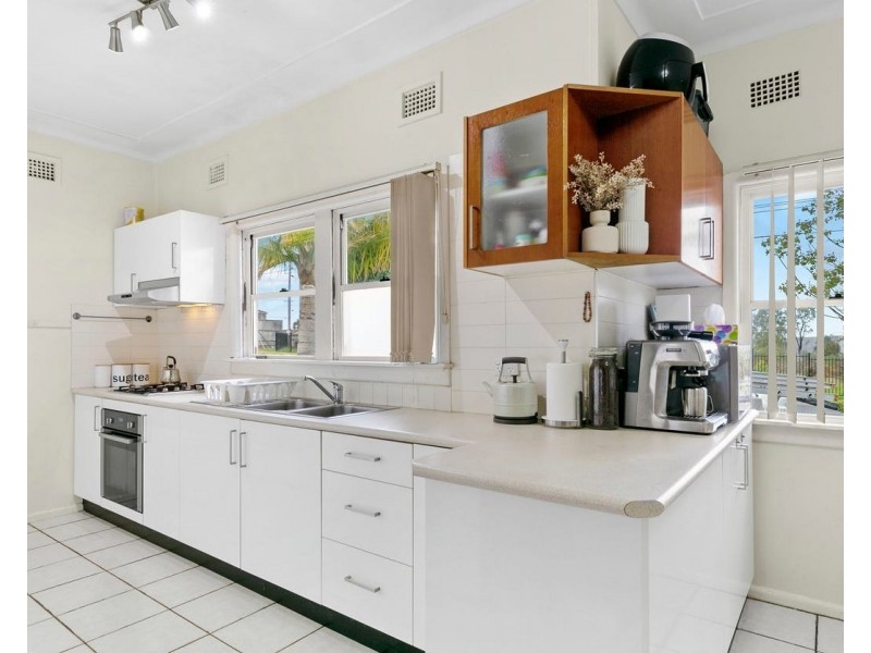 3 & 3a Dennistoun Avenue, Guildford NSW 2161