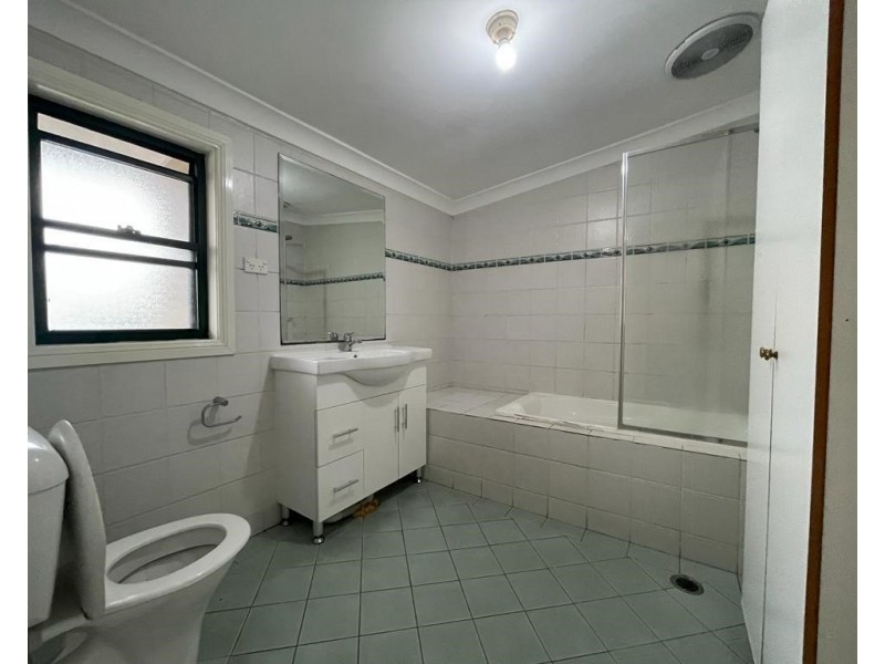 17 Rawson Road, Guildford NSW 2161