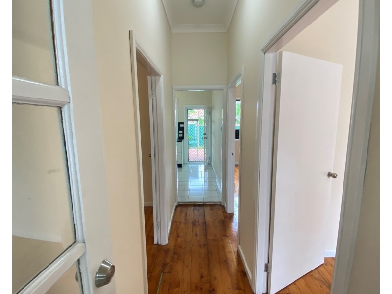 28 Manchester Road, Auburn NSW 2144