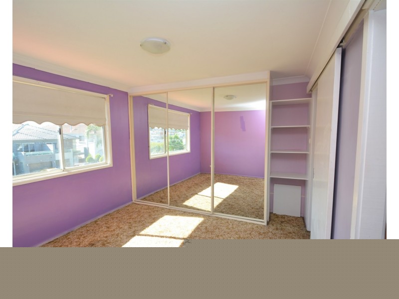 24 Gloucester Avenue, Merrylands NSW 2160