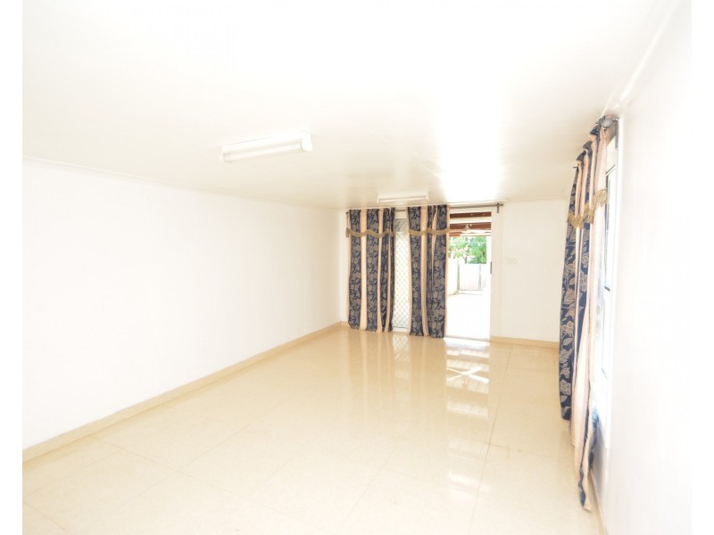 24 Gloucester Avenue, Merrylands NSW 2160