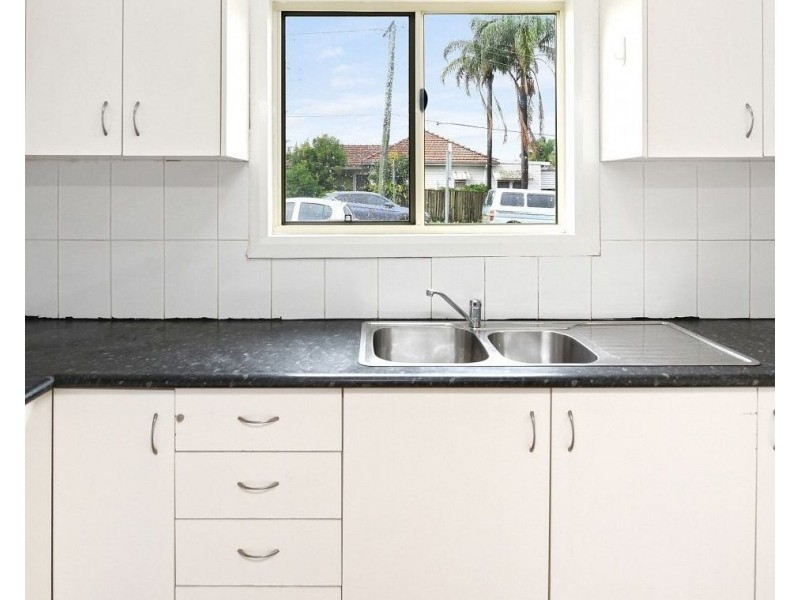 226 Woodville Road, Merrylands NSW 2160