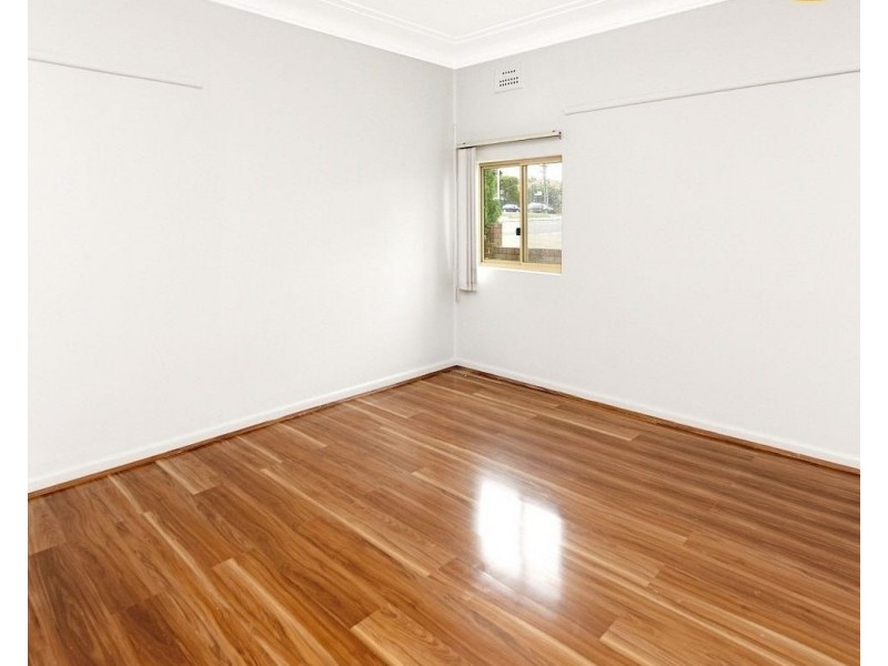 226 Woodville Road, Merrylands NSW 2160