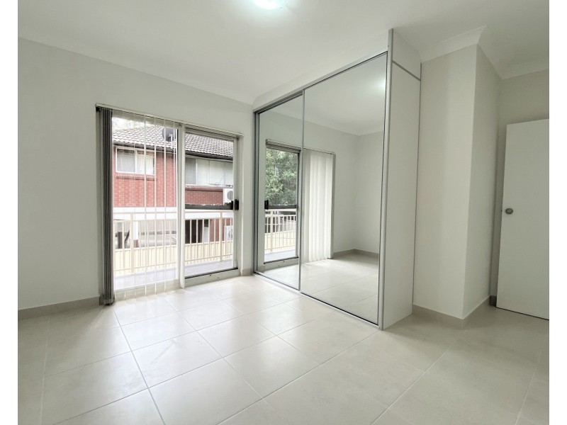 3/17 Oxford Street, Merrylands NSW 2160