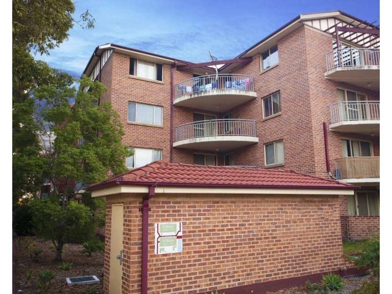 20/8-10 Fourth Avenue, Blacktown NSW 2148