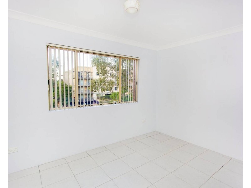 20/8-10 Fourth Avenue, Blacktown NSW 2148