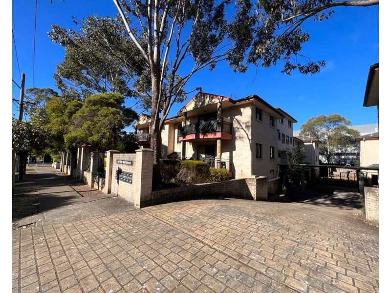 12/48-52 Neil Street, Merrylands NSW 2160