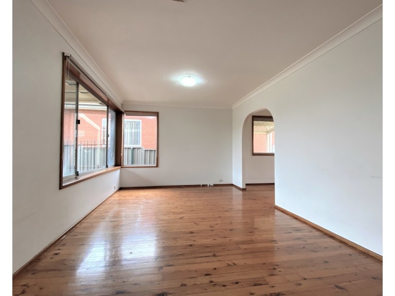 14 Grace Crescent, Merrylands NSW 2160