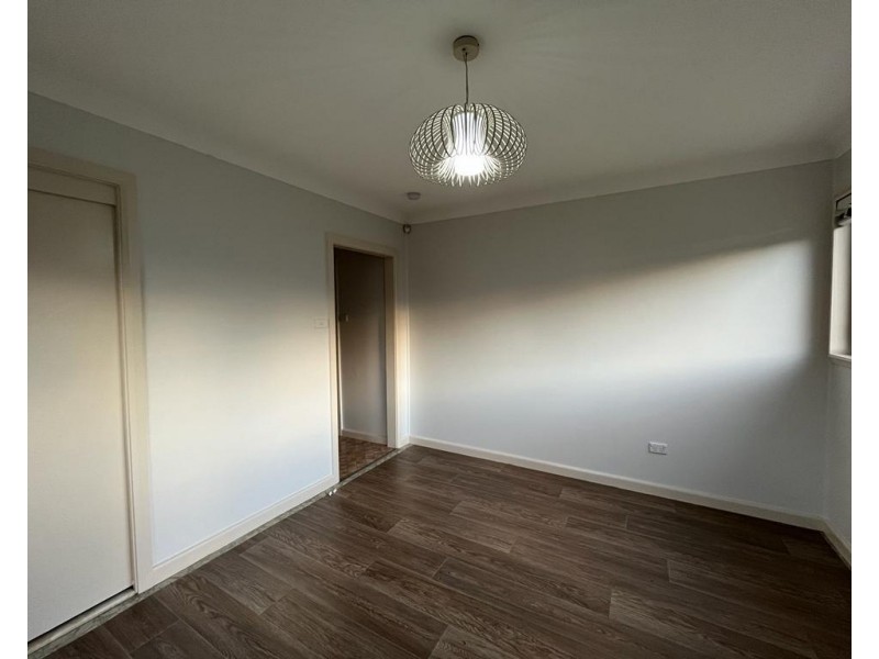 8 Vulcan Street, Guildford NSW 2161