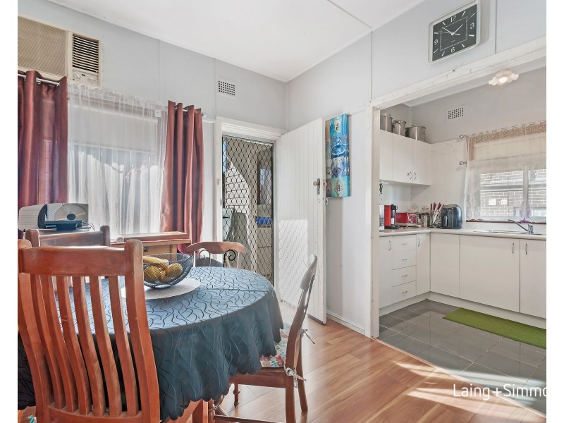 7 Campbell Place, Merrylands NSW 2160