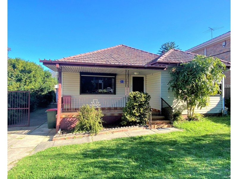 24 Henson Street, Merrylands NSW 2160