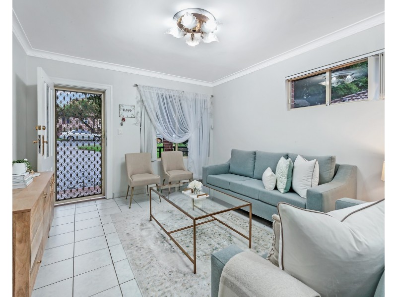 1/205 Edgar Street, Condell Park NSW 2200