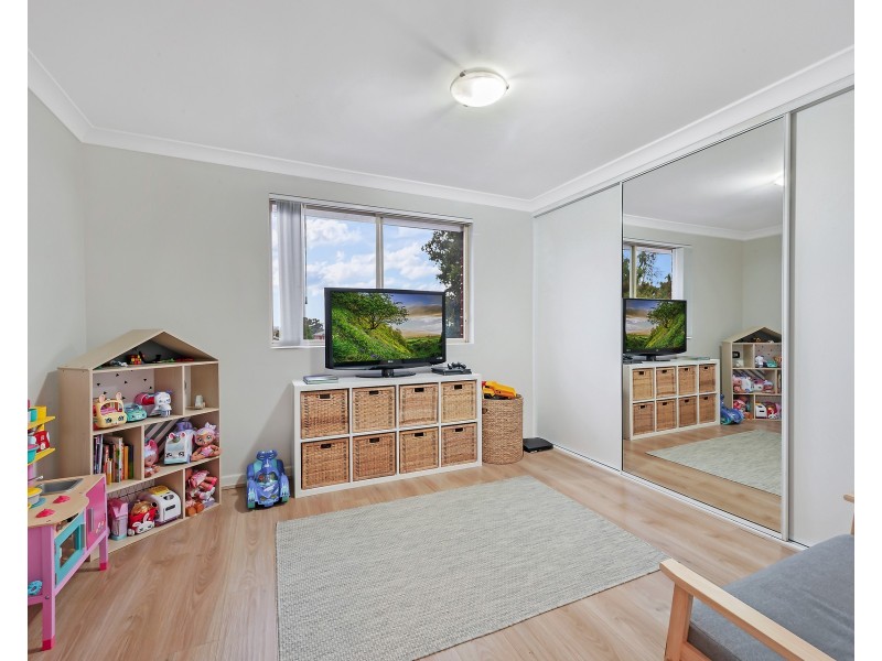 1/205 Edgar Street, Condell Park NSW 2200