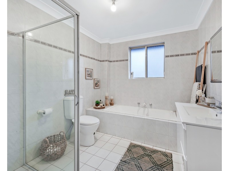 1/205 Edgar Street, Condell Park NSW 2200