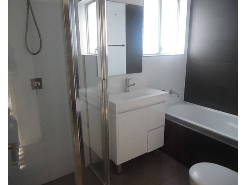 2/63-65 The Esplanade, Guildford NSW 2161