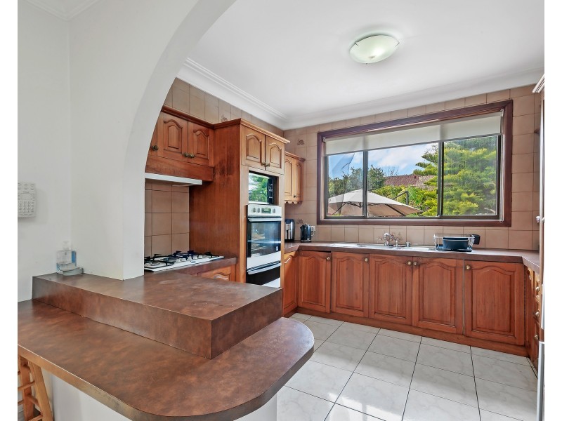 15 Vista Crescent, Chester Hill NSW 2162
