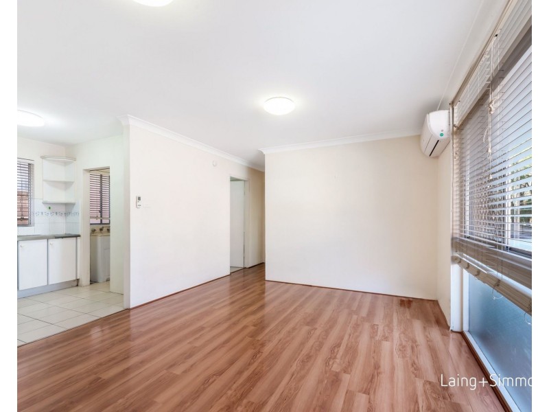 2/34 Addlestone Road, Merrylands NSW 2160