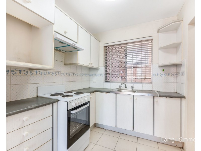 2/34 Addlestone Road, Merrylands NSW 2160