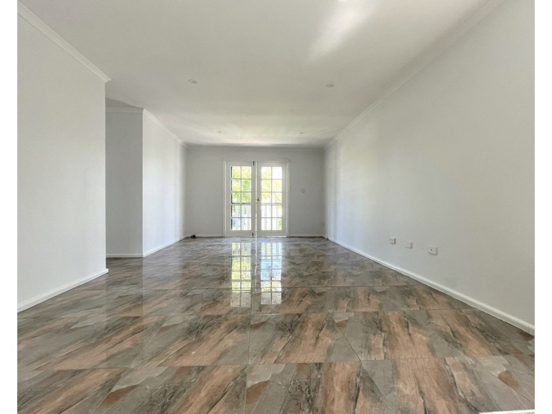 8 Henson Street, Merrylands NSW 2160