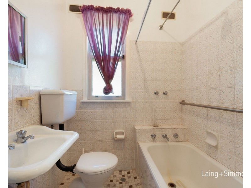 3 Batten Crescent, Ermington NSW 2115