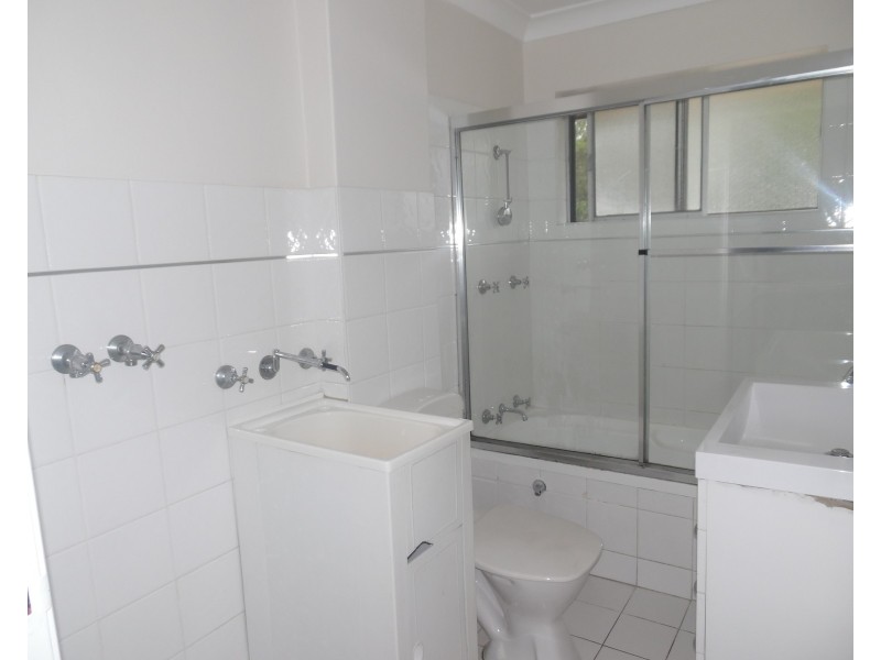 5/20 Military Road, Merrylands NSW 2160