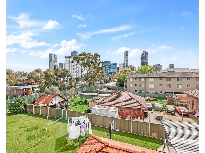 11/42 Wigram Street, Harris Park NSW 2150