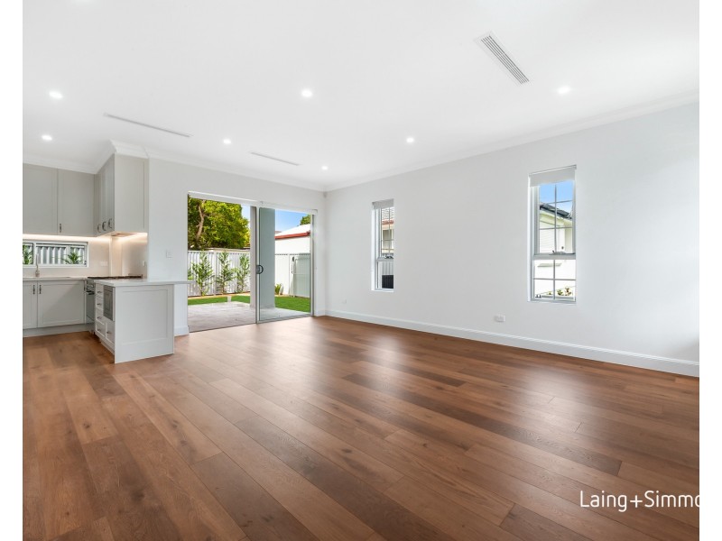 11 Barwon Street, Greystanes NSW 2145