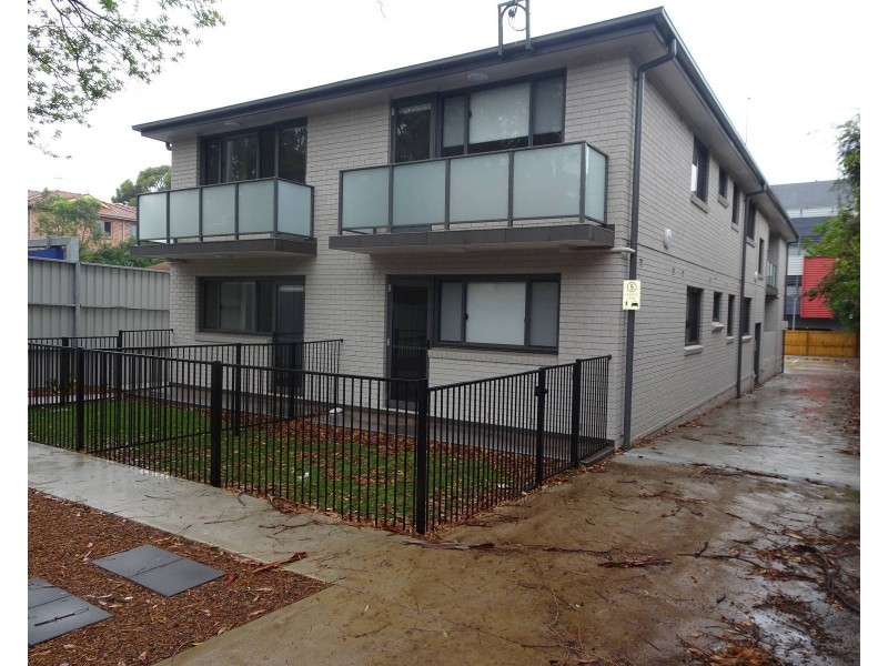 3/42-46 Neil Street, Merrylands NSW 2160