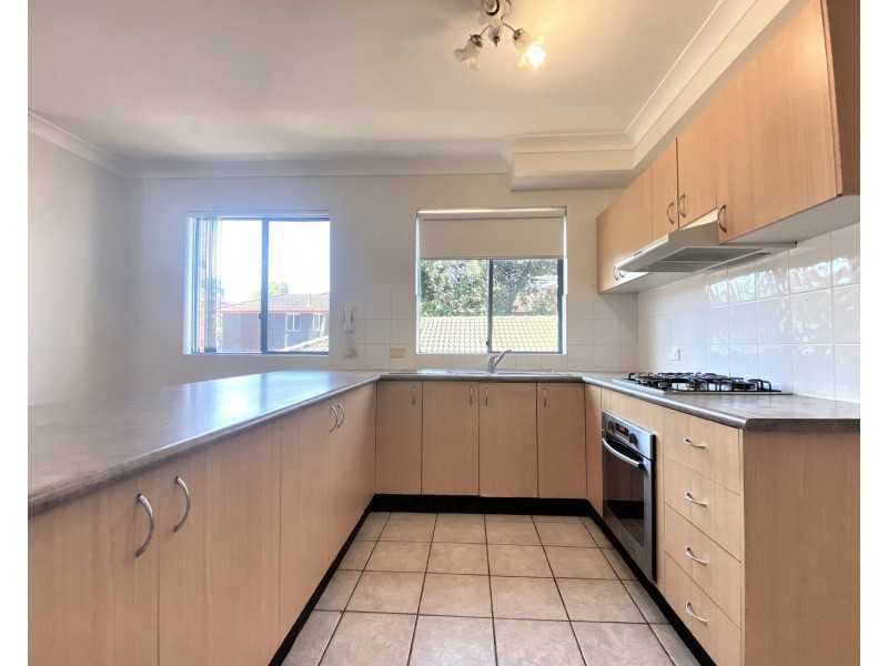 4/19-21 Allen Street, Harris Park NSW 2150