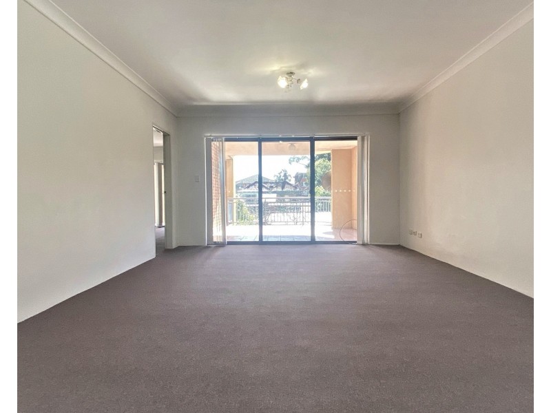 4/19-21 Allen Street, Harris Park NSW 2150