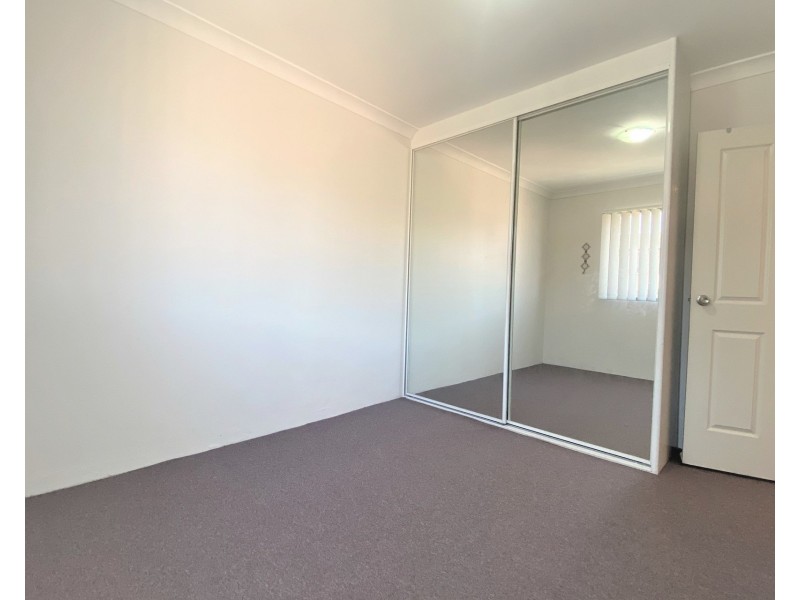 4/19-21 Allen Street, Harris Park NSW 2150