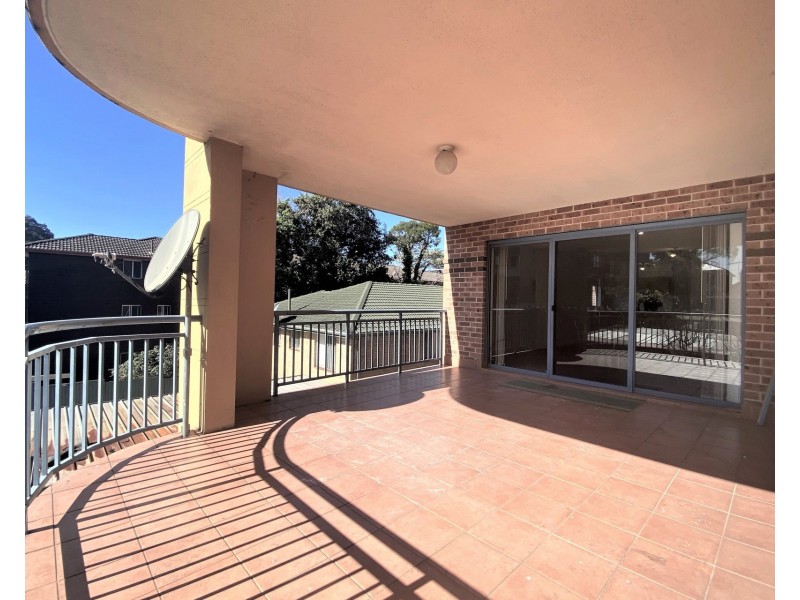 4/19-21 Allen Street, Harris Park NSW 2150