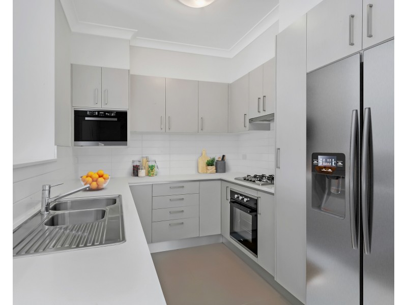 63-65 The Esplanade, Guildford NSW 2161