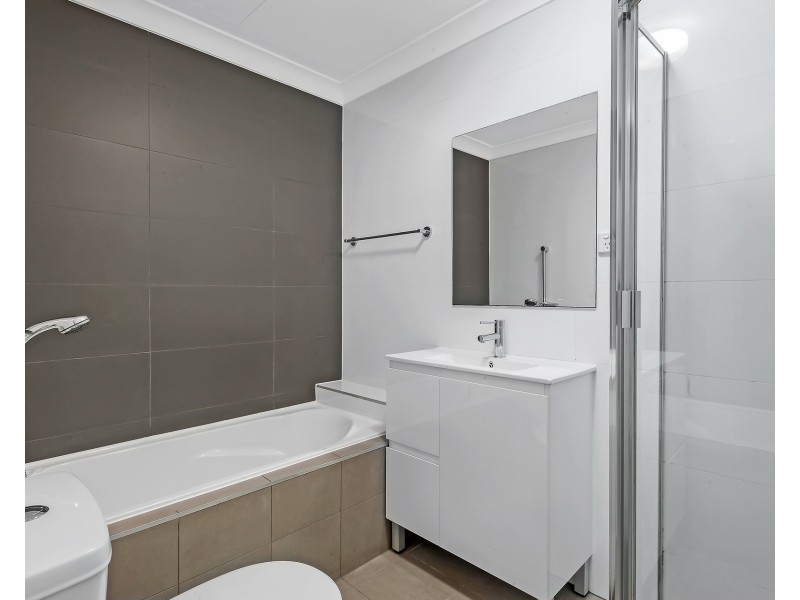 63-65 The Esplanade, Guildford NSW 2161